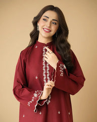 Embroidered Berry 2PCS