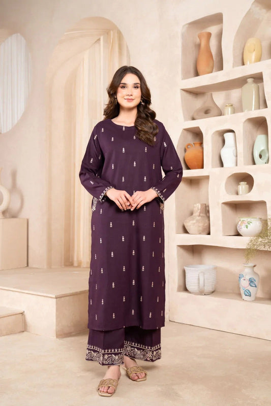 Luxurious purple pocket
Embroidered 2-Piece Set